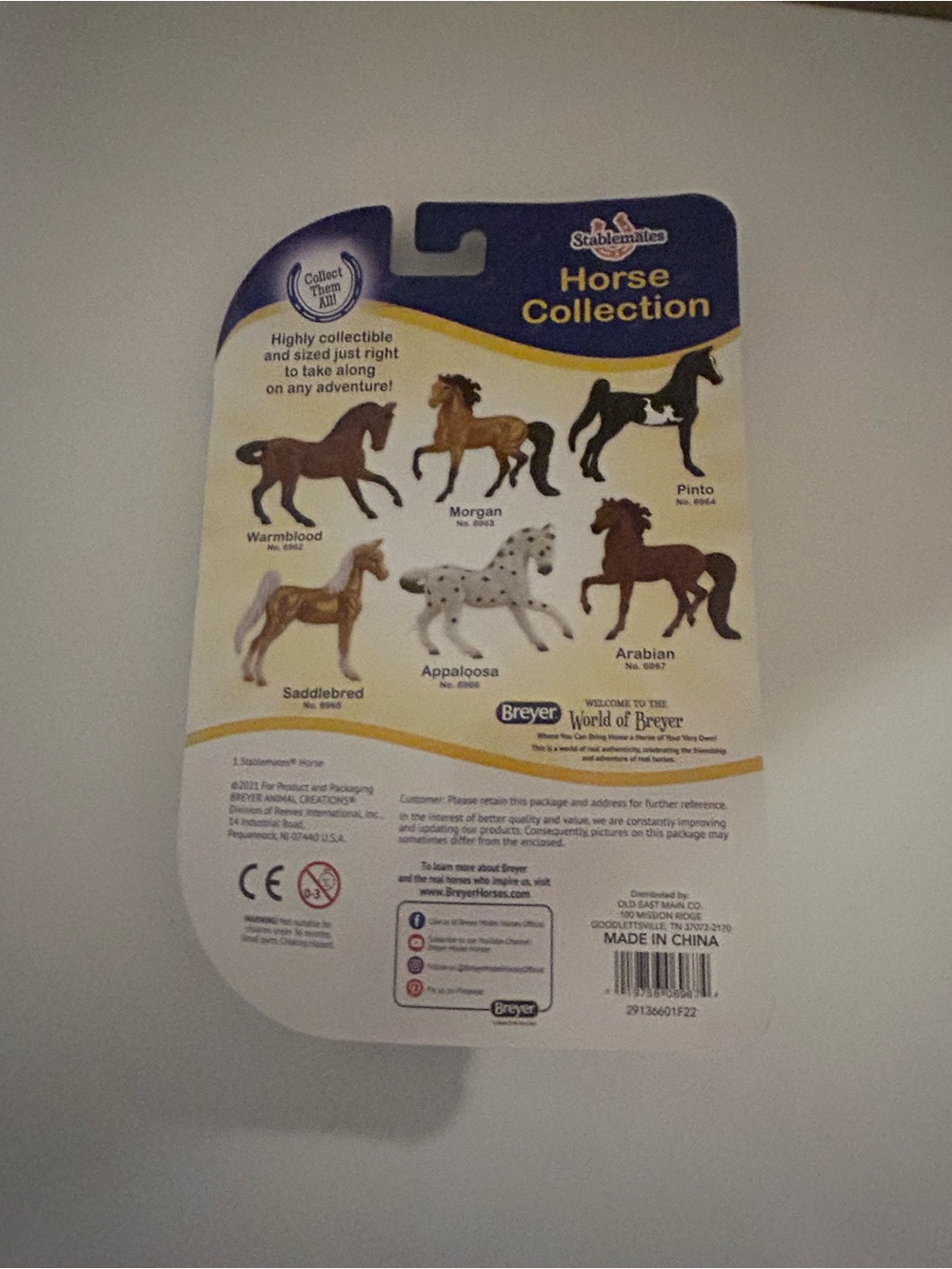 Breyer Stablemates Horse Collection Arabian No. 6944 - Picture 2 of 2